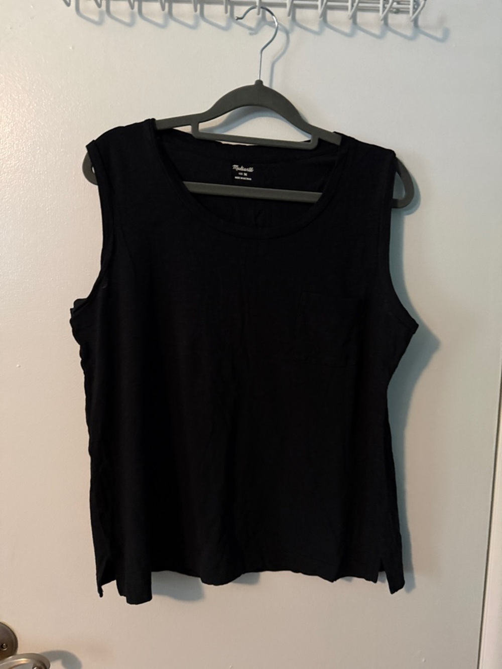 Madewell Black Sleeveless Pocket Tank